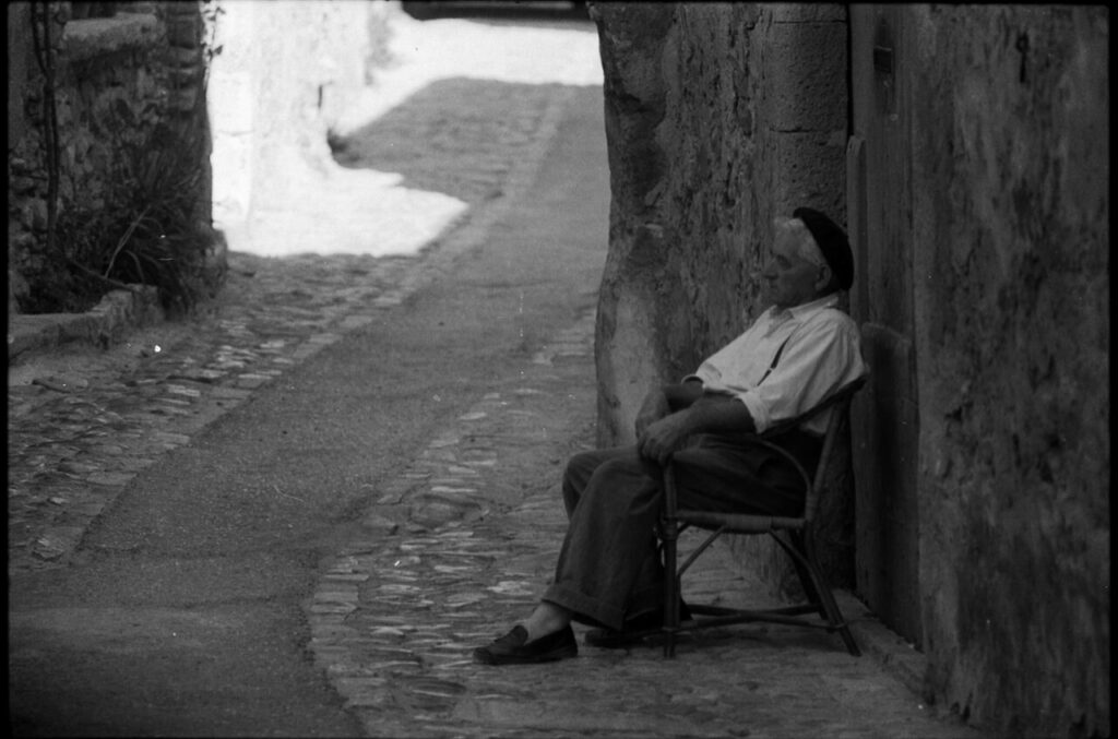 Others life a full life while some doesn't even see the light of day. English: Old man resting on a chair, near Sain...