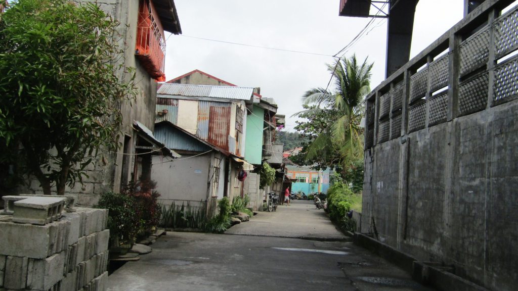 We passed by narrow alleys enroute to the port of Mauban, Quezon.