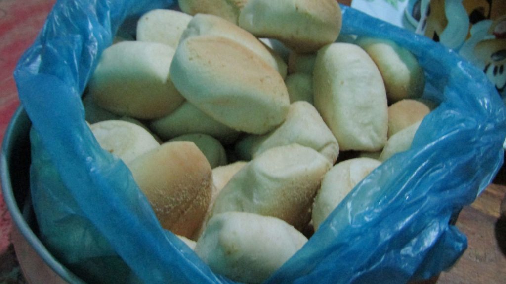 Thumb-sized "pan de sal" (lightly salted bread) is a breakfast staple all over the islands. Thumb-size 'pan de sal' for breakfast