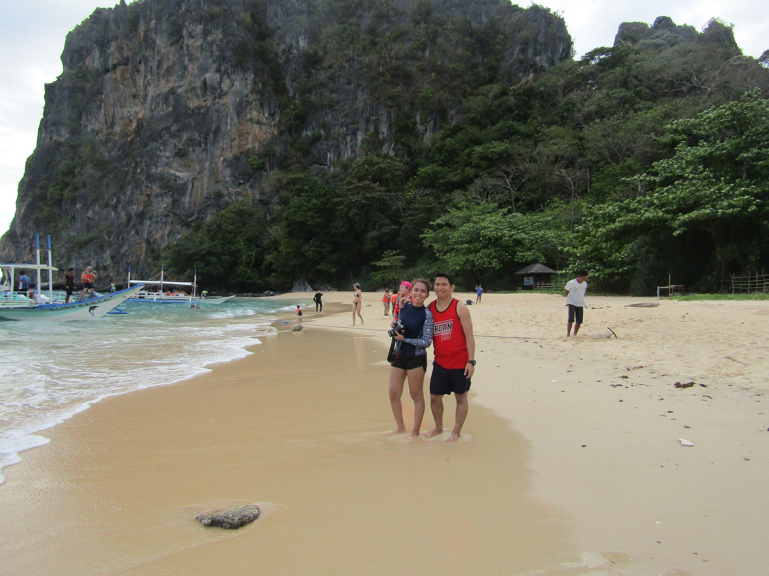 "Helicopter Island" would be the last stop during our 'island-hopping' tour in El Nido, Palawan.